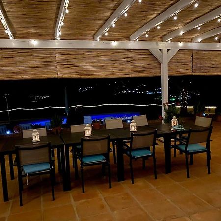 Casa Nuestro Sueno Bed & Breakfast Vinuela Exterior photo