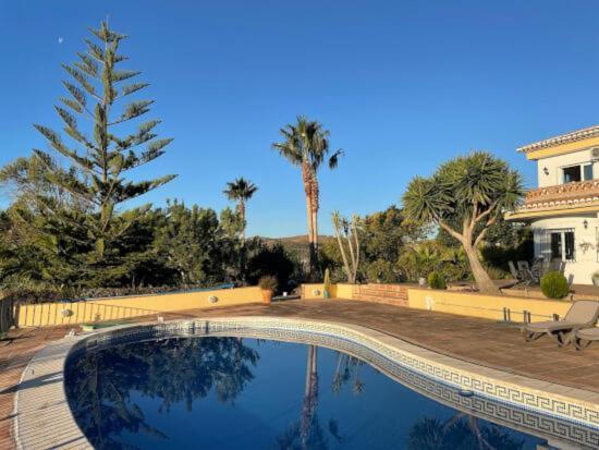 Casa Nuestro Sueno Bed & Breakfast Vinuela Exterior photo