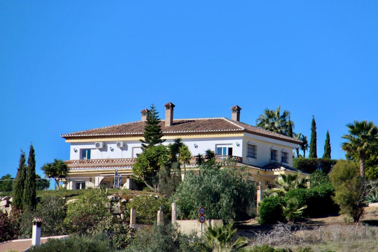 Casa Nuestro Sueno Bed & Breakfast Vinuela Exterior photo